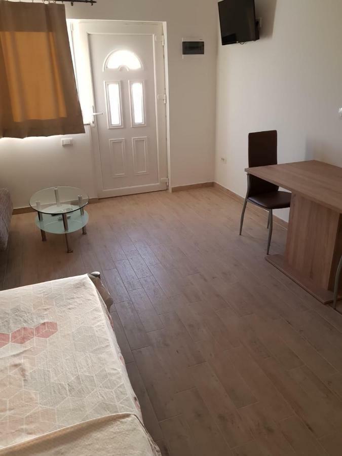 Studio Apartment Matija Podstrana Ngoại thất bức ảnh