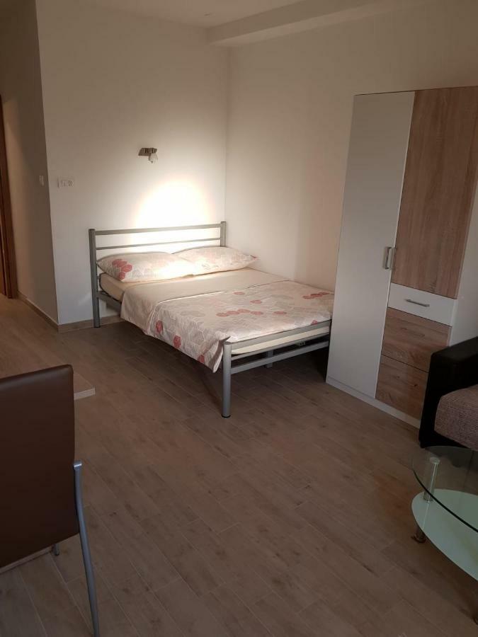 Studio Apartment Matija Podstrana Ngoại thất bức ảnh