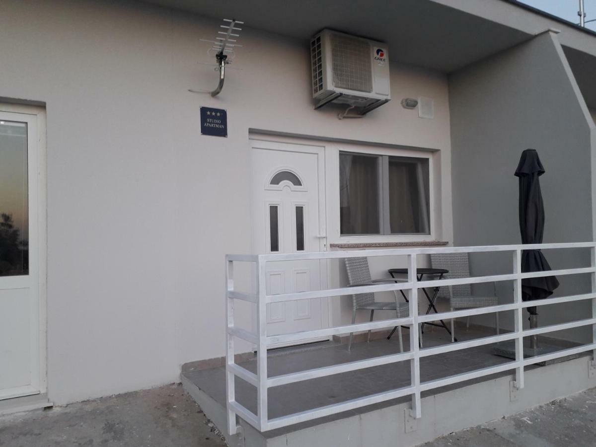 Studio Apartment Matija Podstrana Ngoại thất bức ảnh